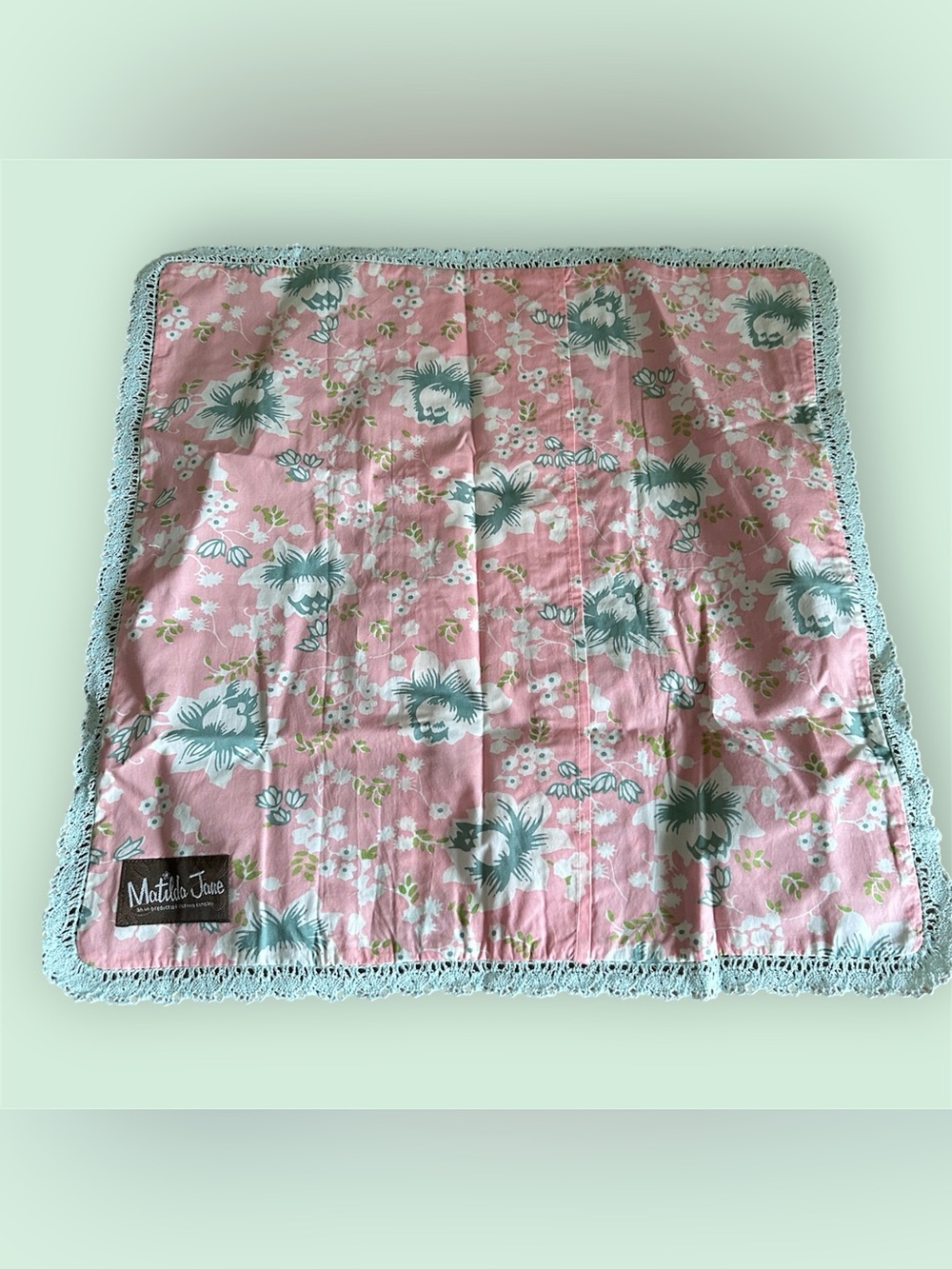 Lot of 4 Matilda Jane Pillow Cases 18 x 18 Two in packaging two out of packaging - Picture 4 of 10